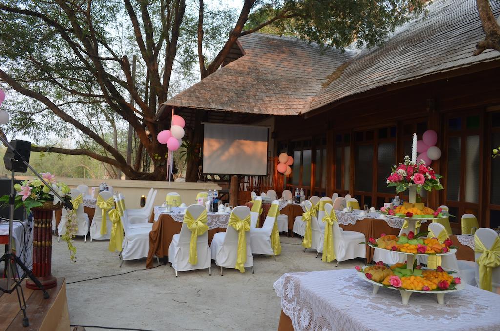 Huenkamfah Golfresort Mae Sot Exterior photo